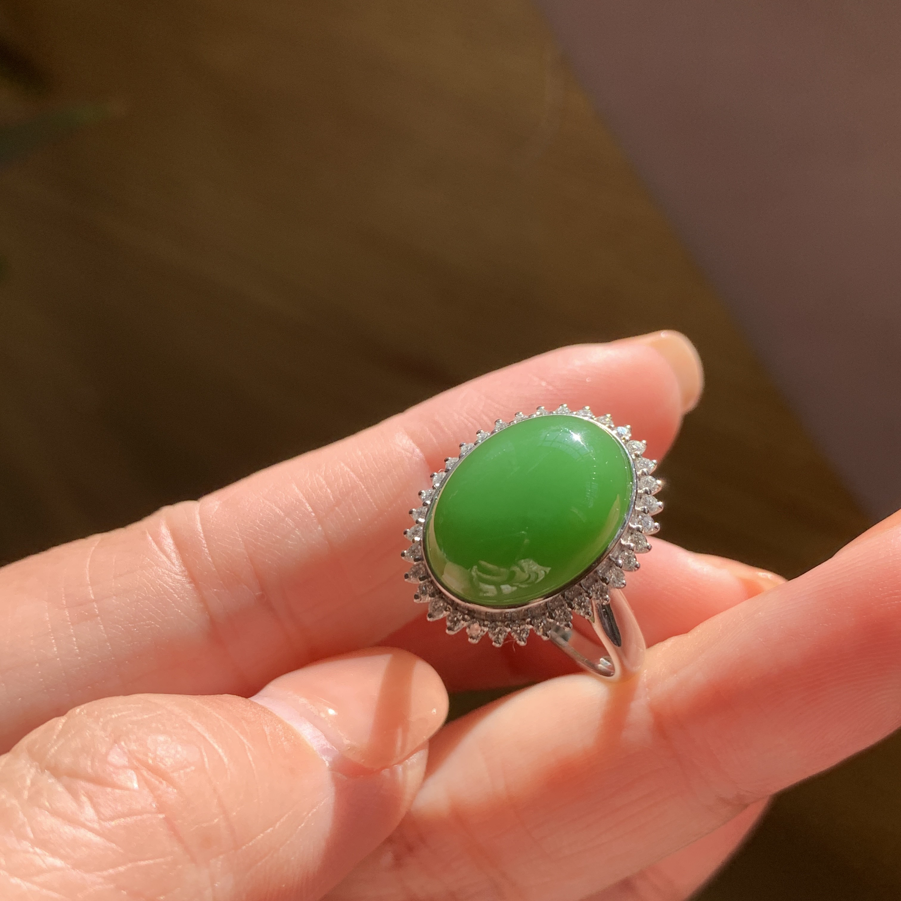 Hotan Jade Jasper Apple Green Ring Extremely High Color Ulan-Ude Apple Green Large Ring 18k White Gold Natural Diamond