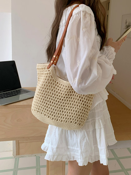 Vacation Beach Bag Woven Straw Commuter Tote Bag