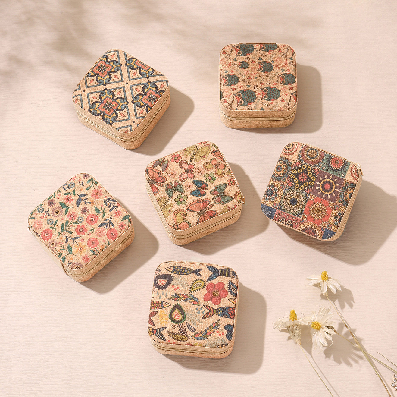 德国【设计师】Mihmily 复古便携式旅行首饰盒轻奢软木珠宝收纳盒,淘宝优惠券,粉丝福利购,淘宝优惠卷