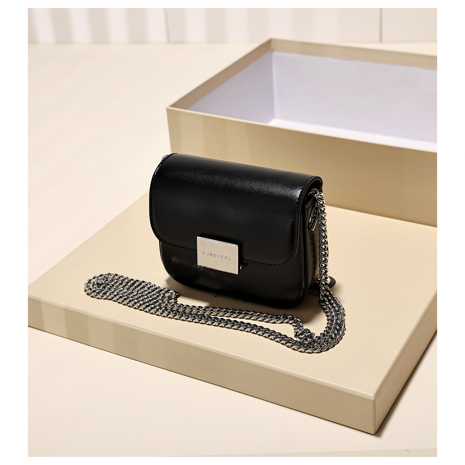 GXFMOD小众设计高级感真皮ins风小方包女2025百搭迷你链条斜挎包,淘宝优惠券,粉丝福利购,淘宝优惠卷