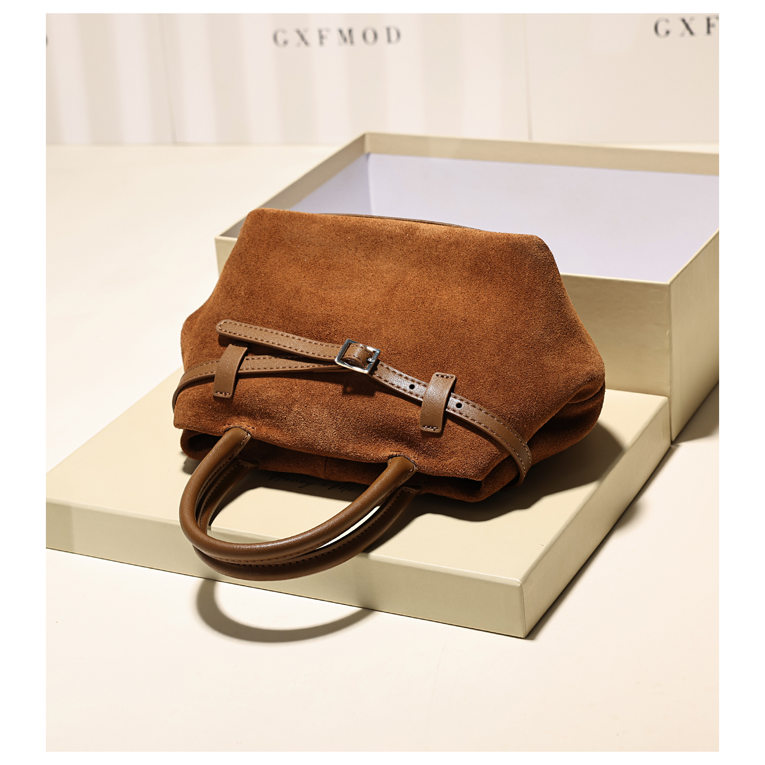GXFMOD高级感复古麂皮绒手提包女2025早秋新款通勤百搭单肩斜挎包 - 图0
