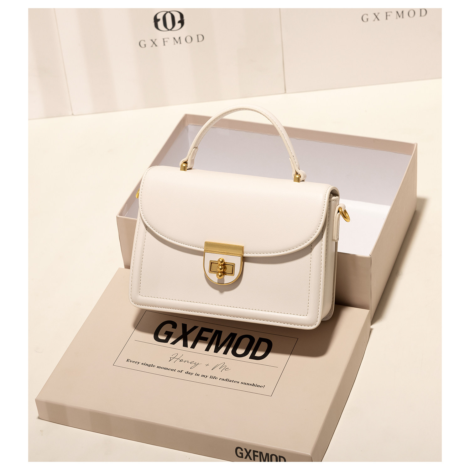 GXFMOD原创设计质感复古手提包女2025春夏新款百搭单肩斜挎小方包,淘宝优惠券,粉丝福利购,淘宝优惠卷