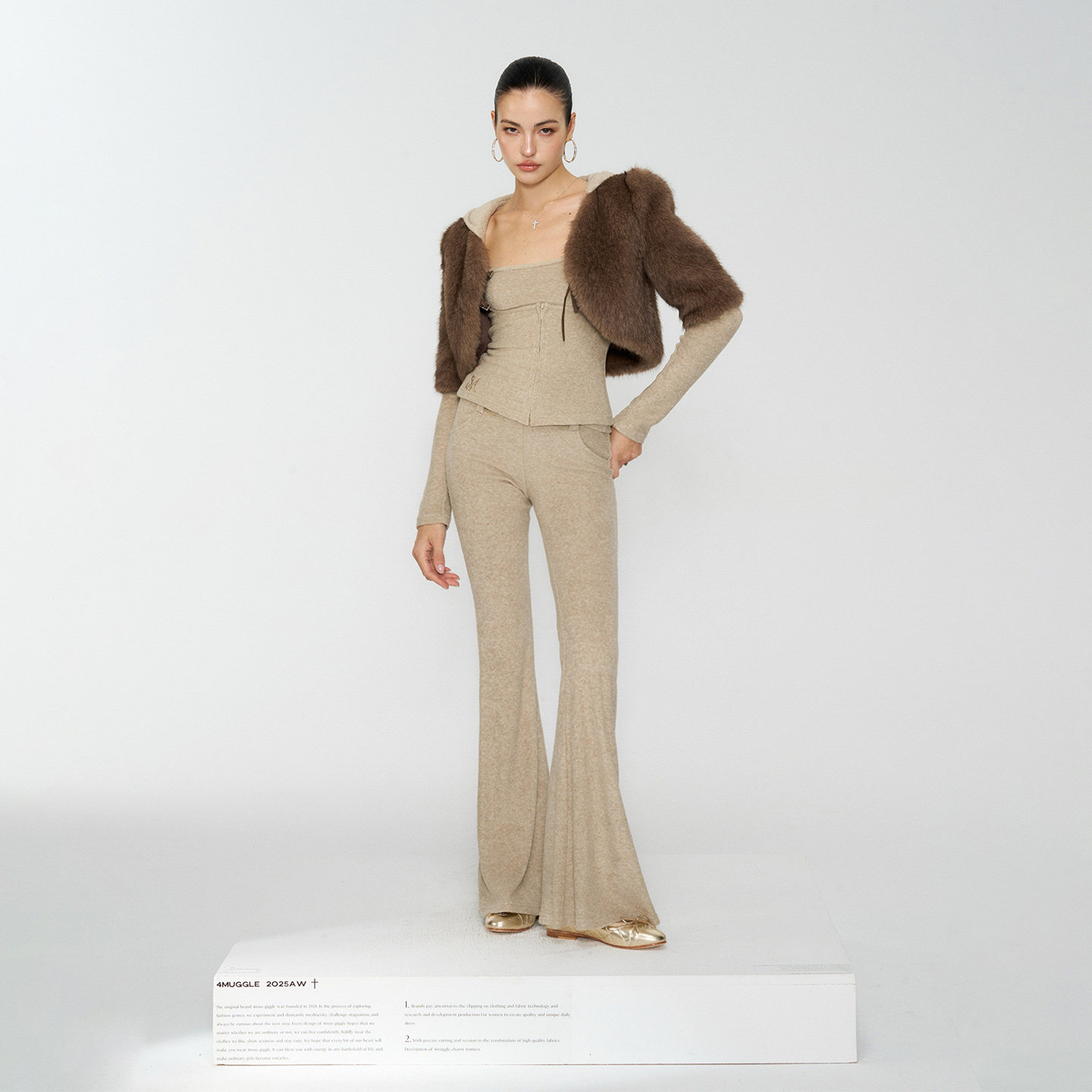 4muggle“白女美学”万圣节毛巾绒三件套恶魔角卫衣吊带微喇长裤,淘宝优惠券,粉丝福利购,淘宝优惠卷