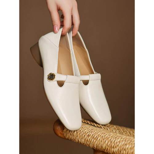 品牌山茶花羊皮粗跟单鞋女鞋2025春季新款真皮软底中老年乐福鞋 - 图0