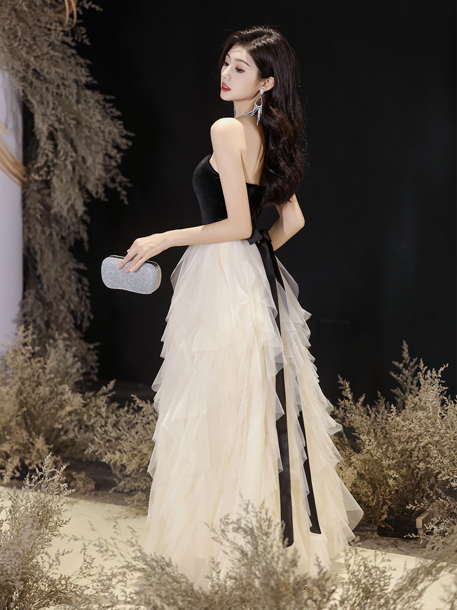 黑色高级感轻奢名媛生日party年会礼服裙超仙网纱性感抹胸连衣裙