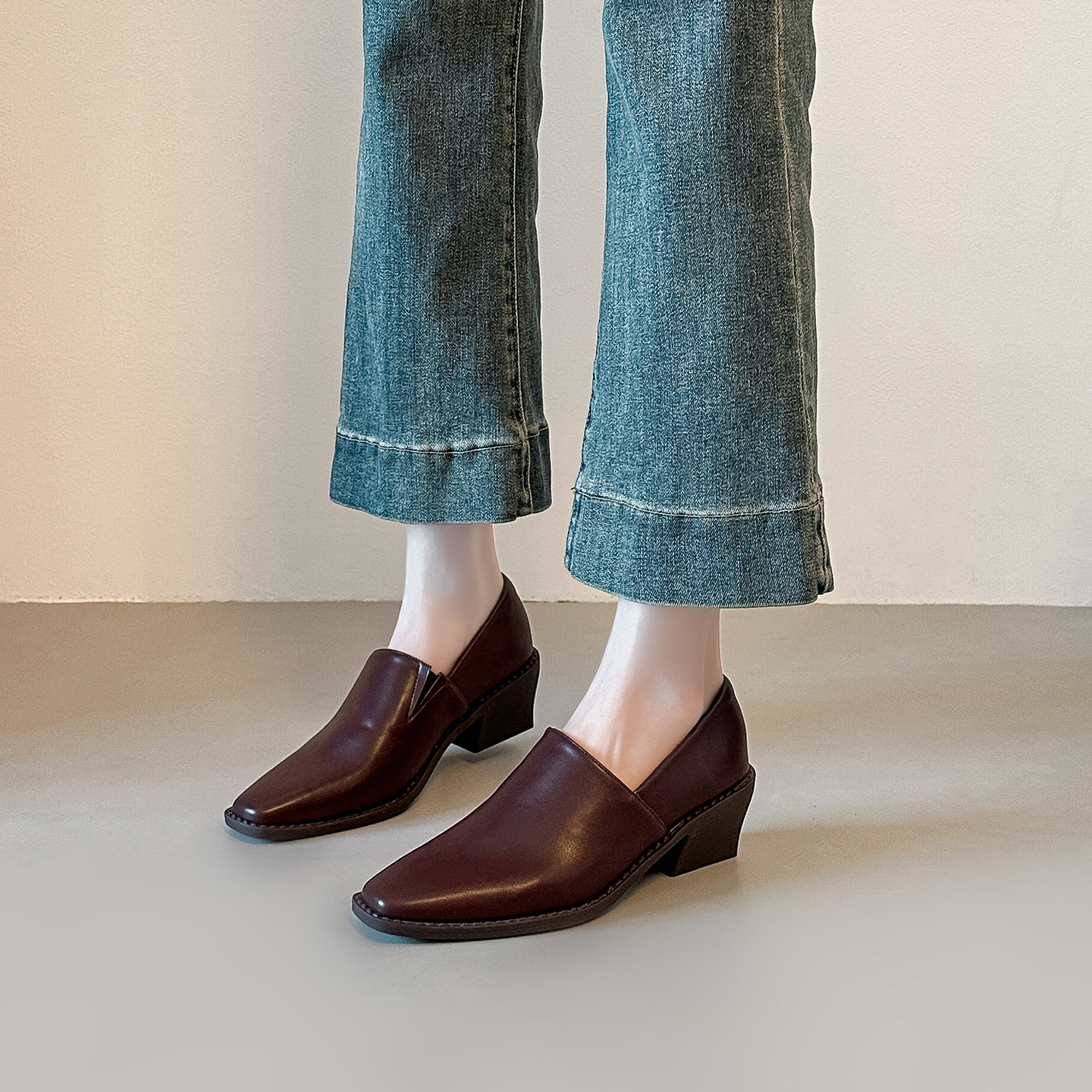 英伦高级感方头小皮鞋女真皮2026春秋新款粗跟一脚蹬百搭气质单鞋,淘宝优惠券,粉丝福利购,淘宝优惠卷