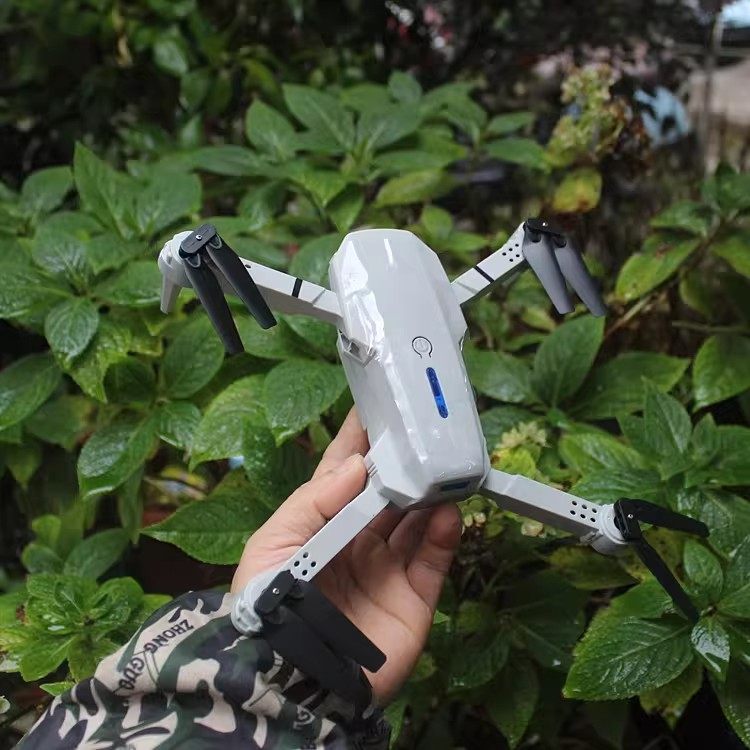 空心杯无人机带图传 各种颜色式样随机发一台,淘宝优惠券,粉丝福利购,淘宝优惠卷