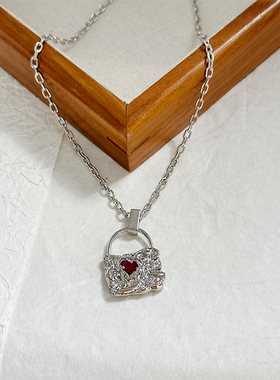 爱心锁红石镶嵌项链女轻奢小众
