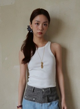 小众复古时尚潮吊坠梳子项链女黄铜镀金轻奢高级感精致百搭锁骨链