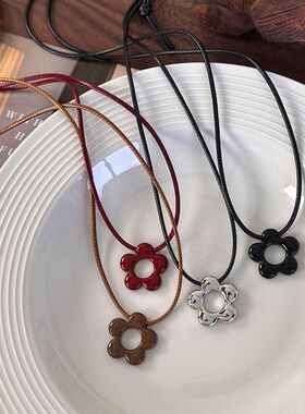 韩系时髦百搭花朵蜡绳项链女2026新款脖颈链小众设计锁骨链卫衣链