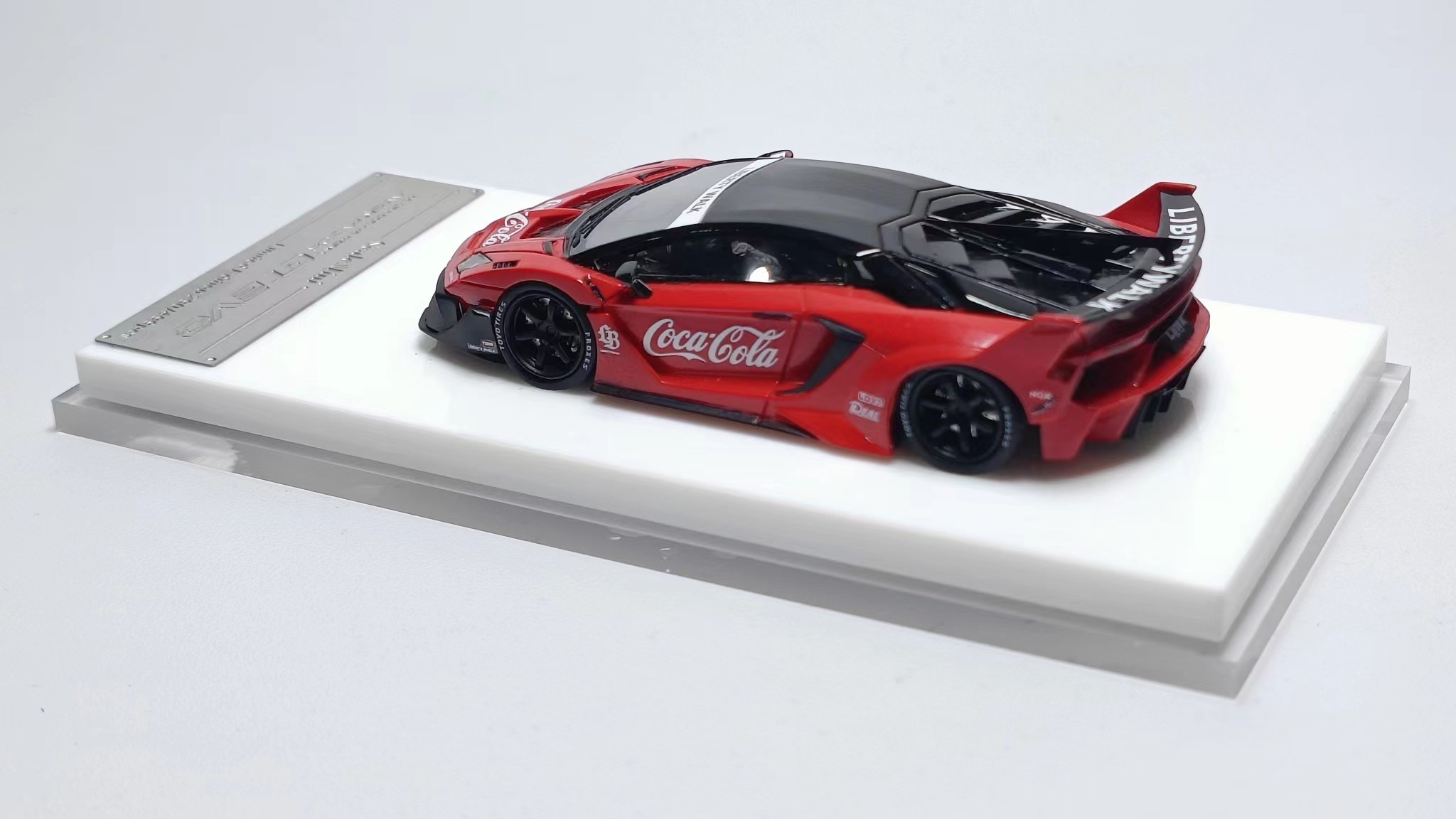 [PDS] ScaleMini 1:64 Aventador埃文塔多 GT EVO 树脂汽车模型 - 图1