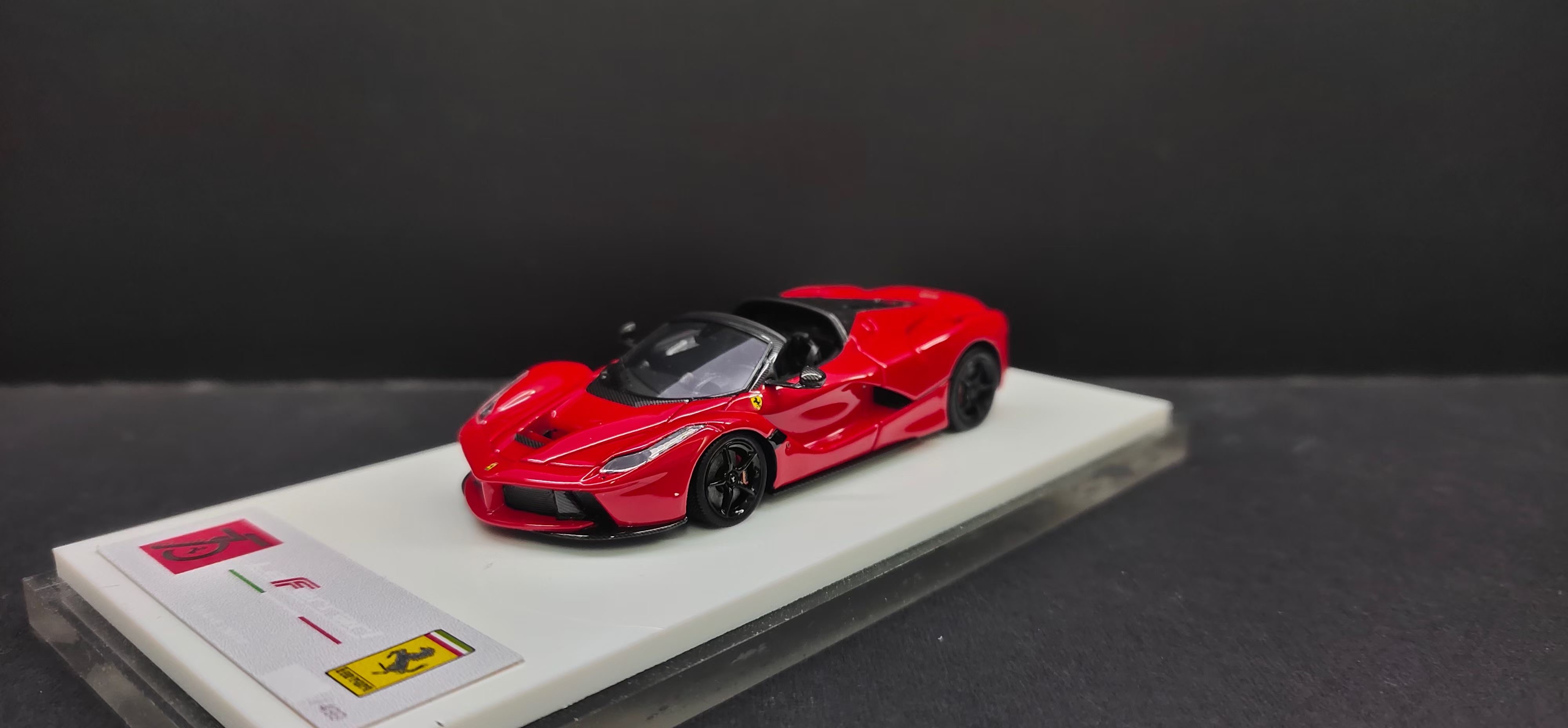 [PDS]DMH 1:64  法拉利拉法 LaFerrari  aperta  树脂汽车模型 - 图0