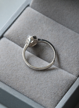 精选天然月光石S925纯银镶嵌