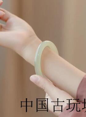 新疆和田玉青白玉镯湖水绿冰种手镯青玉籽料细条阿富汗玉外蒙料镯