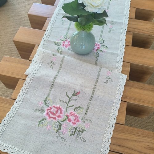 出口原单合同40x170亚麻双花牡丹绣布艺桌旗酒柜或者五斗橱茶几布 - 图0