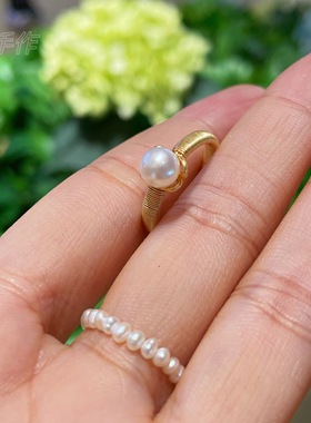 法式温柔叠戴天然迷你淡水珍珠