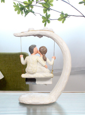 跨境家居装饰摆件 创意树脂工艺品摆件秋千情侣办公电视机柜摆台