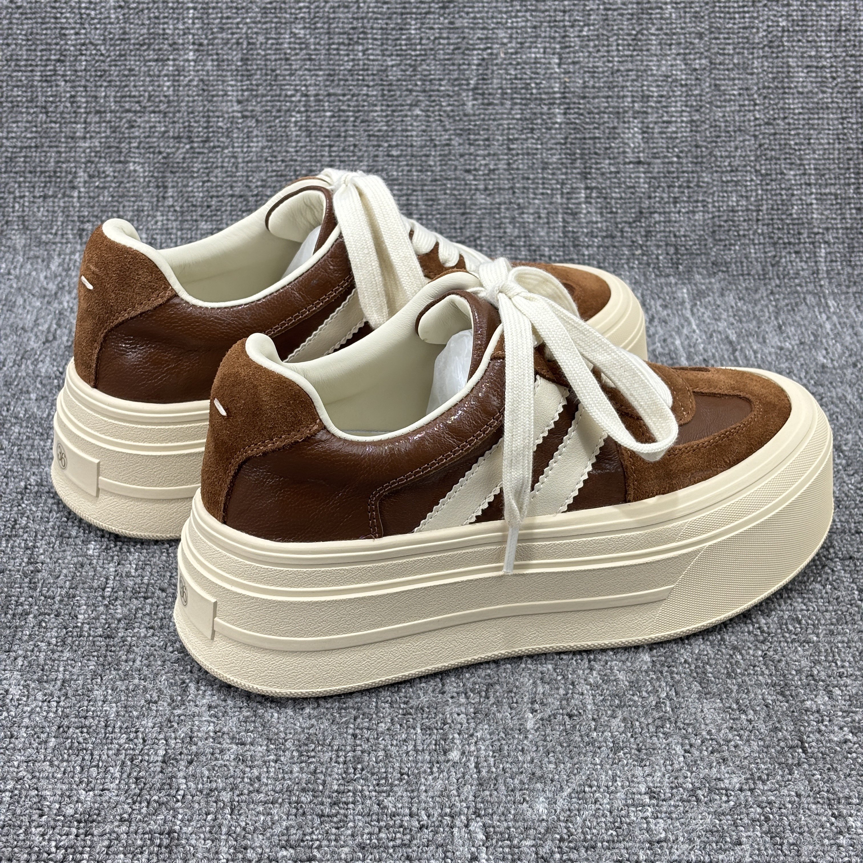 欧洲站巨好看2025新款真皮复古增高德训鞋厚底松糕休闲板鞋女欧货,淘宝优惠券,粉丝福利购,淘宝优惠卷