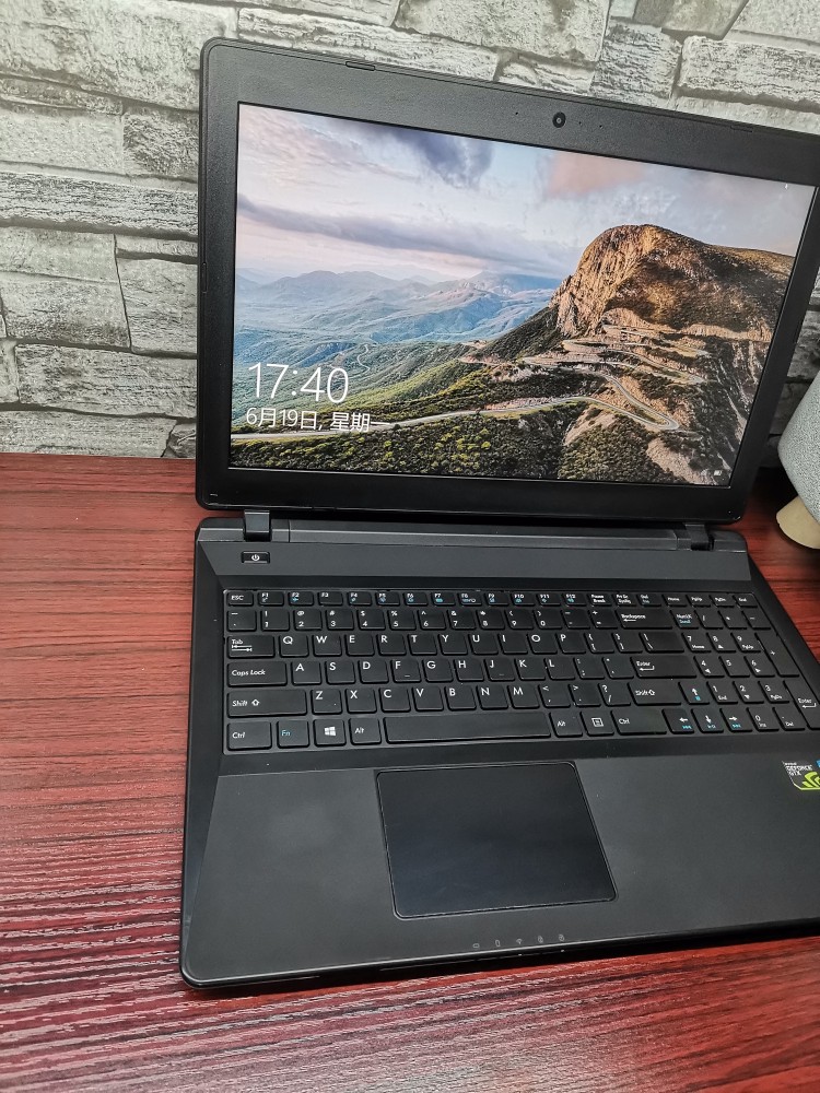 49万分 8代i5四核八线程游戏本 GTX1050 4G独显 大型游戏画质全开 - 图0