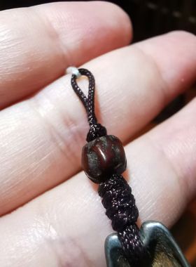 ​12502藏传老天铁雪狮托甲侧挂 喜马拉雅文化老文玩配饰