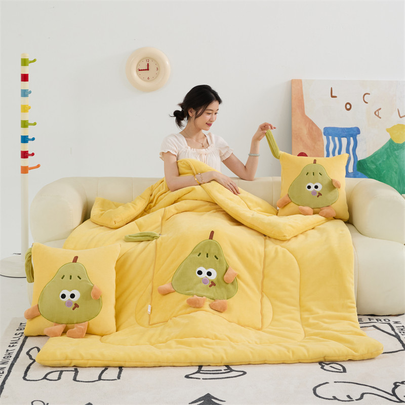抱枕被子二合一加厚保暖办公室午睡毯子汽车载靠垫被子秋冬款,淘宝优惠券,粉丝福利购,淘宝优惠卷