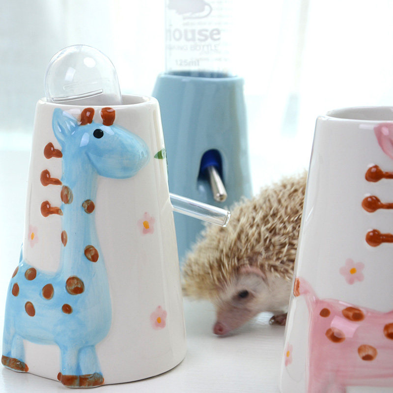 hamster bottle stand