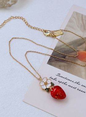 金属十字链女式草莓项链
