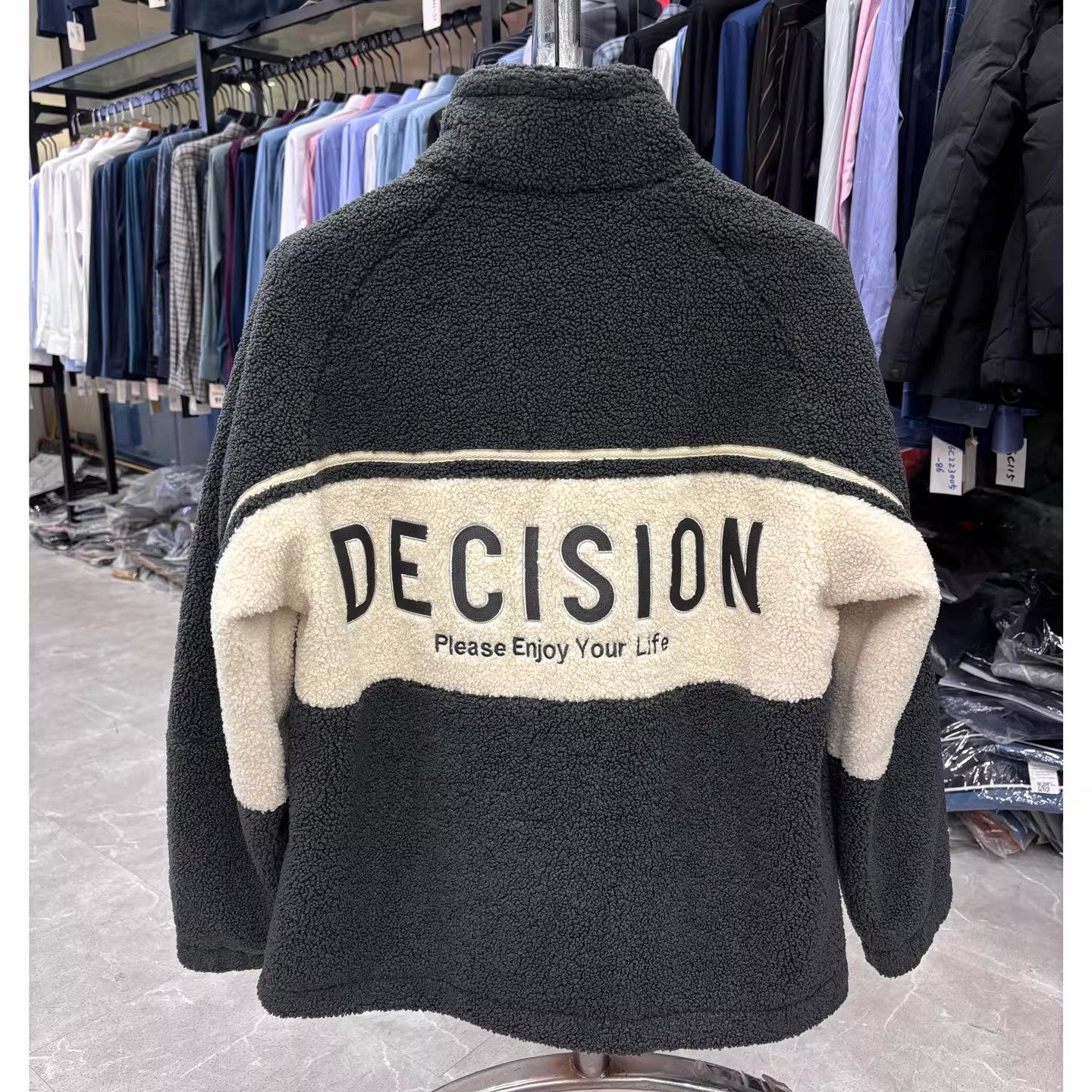 1KG! H家撤柜男装 男女时尚休闲运动DE字母灰米拼色摇粒绒外套,淘宝优惠券,粉丝福利购,淘宝优惠卷