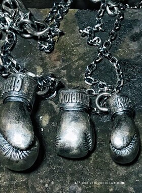 欧美运动健身mma拳击手套挂坠