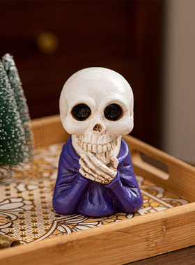 万圣节诡异摆件创意树脂摆件偷笑骷髅头骨工艺品恐怖氛围节庆装饰