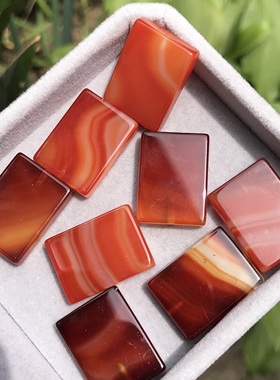 小方牌！天然火烧云红玉髓带纹玛瑙方形裸石（站孔）镶嵌吊坠挂饰