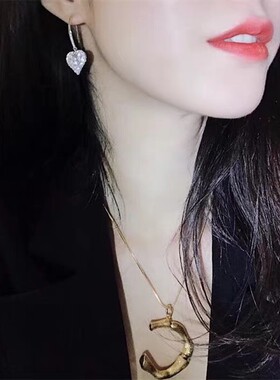 小个性风满钻桃心森系同款耳环