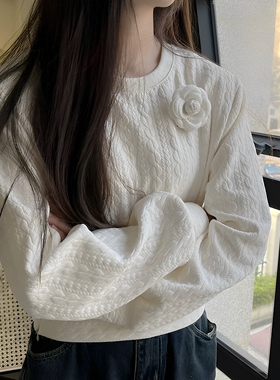 轻奢小香风山茶花蝴蝶结胸针