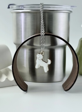 白色小狗抬头吊坠男女可爱卡通新款简约百搭个性小众情侣嘻哈项链