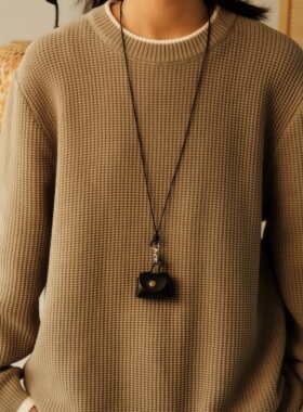 黑色项链小包复古风民族小众设计款皮质零钱包挂脖长款毛衣链配饰