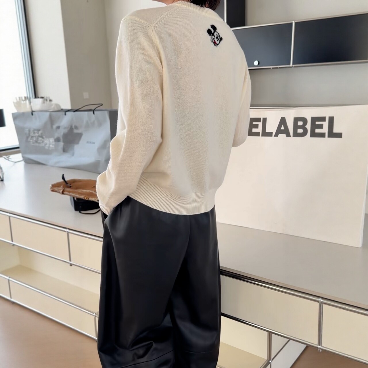 现发热销诗歌兰25121卡通开衫小版型减龄毛衣女质感舒适2025秋冬