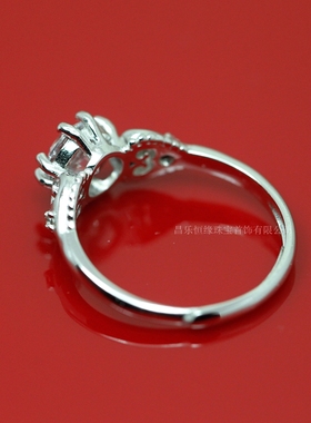 圆形纯银镶嵌莫桑石戒指空托