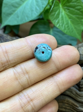 B23一物一图DIY散珠配珠 老旧款原矿绿松石直径约11mmx5mm 约1克