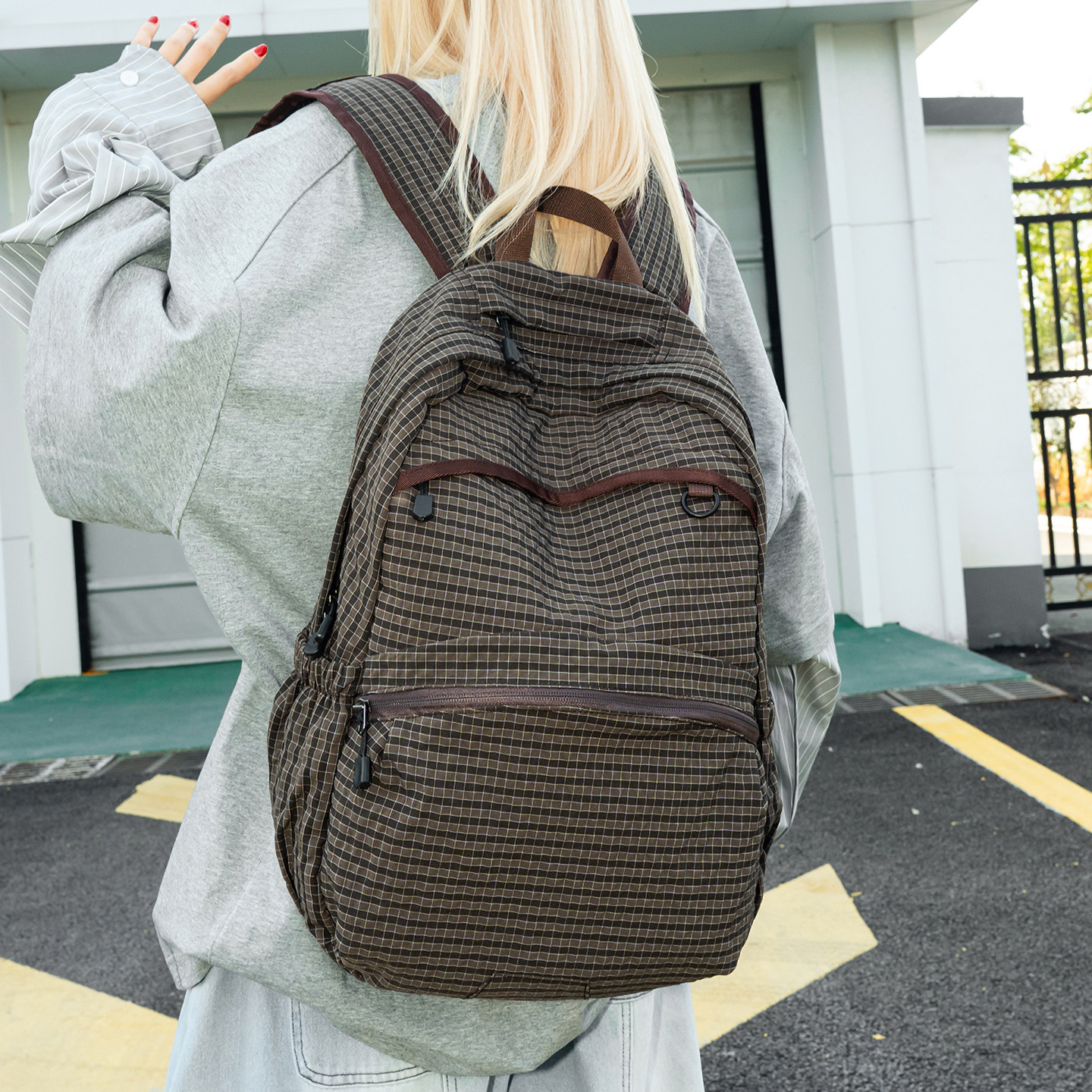 格纹双肩包男女大容量复古旅行背包大学生通勤书包简约尼龙防水包,淘宝优惠券,粉丝福利购,淘宝优惠卷