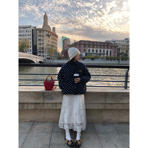落落狷介 棉服女款2025新款冬季保暖加厚棉衣小个子宽松波点外套 - 图2