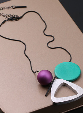 时装夏季欧美小众女士个性潮品