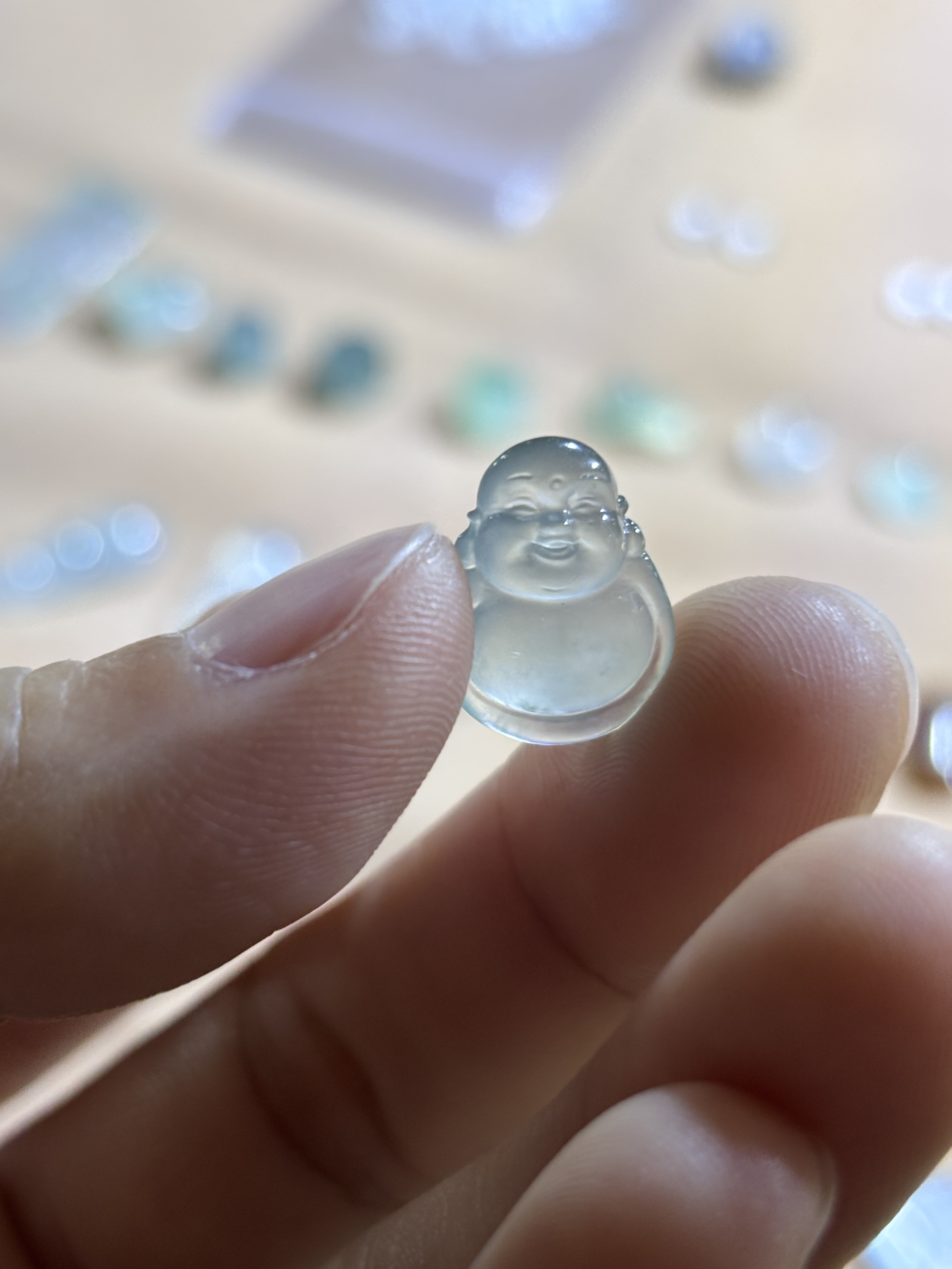 天然缅甸A货翡翠高冰晴底佛裸石镶嵌件15.4-11.2-4.6 - 图2