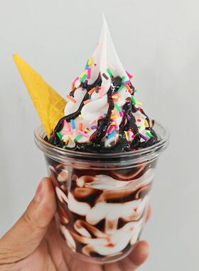 仿真360圣代冰淇淋模型橱窗装饰