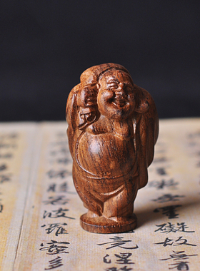 祥云阁自然风沉香木布袋佛手把件