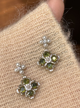 橄榄绿四叶草锆石项链轻奢高级感女耳钉菱形百搭小众设计首饰套装
