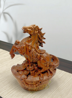 中式桃木雕马客厅摆件