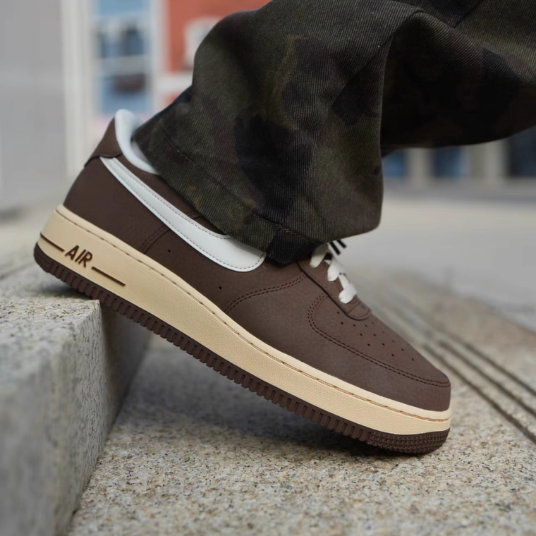 耐克男鞋Air空军一号AF1防滑中帮板鞋DJ9158-200,淘宝优惠券,粉丝福利购,淘宝优惠卷