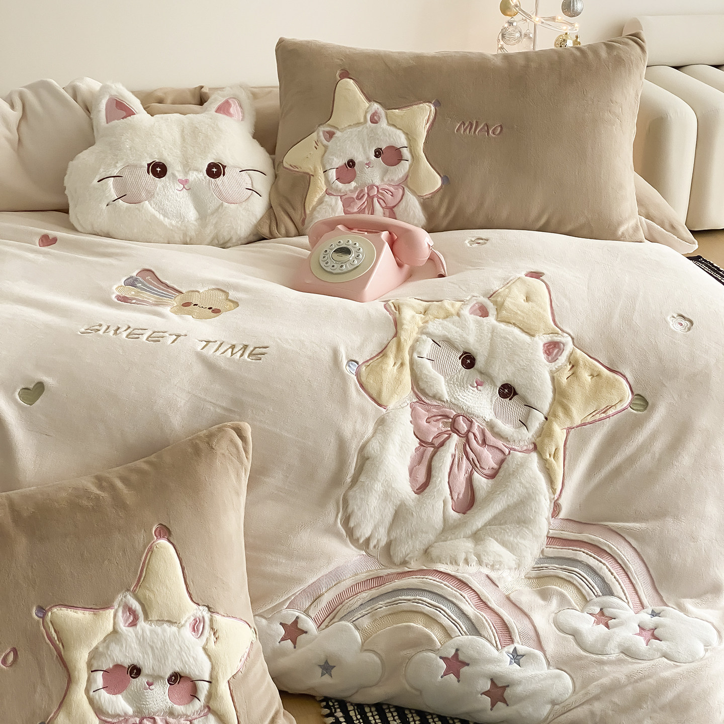 金喜鸟家纺可爱萌宠卡通被套冬季加厚牛奶绒四件套新款儿童床品,淘宝优惠券,粉丝福利购,淘宝优惠卷
