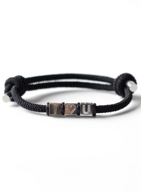 md原创钛钢方形字母手绳可调节男