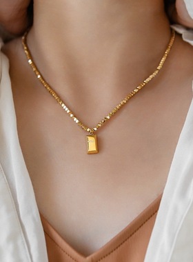 高品质~设计感小众轻奢钛钢镀18K金色碎银子金砖项链女高级锁骨链